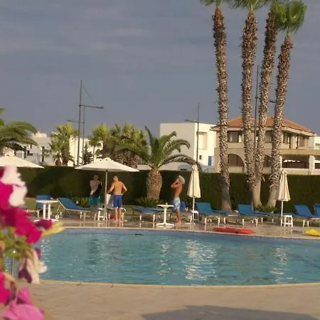 Androthea Hotel, Ayia Napa Ξενοδοχείο *